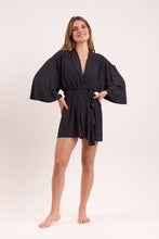 Załaduj obraz do przeglądarki galerii, Image 06: Rio De Sol Narzutka Plażowa Black Kimono

