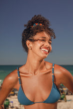 Załaduj obraz do przeglądarki galerii, Image 06: Rio De Sol Akcesoria Do Włosów Luma Scrunchie
