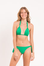 Załaduj obraz do przeglądarki galerii, Model Front: Rio De Sol Top Bikini Top Dots-Tambourine Mel
