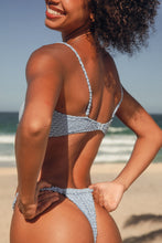 Załaduj obraz do przeglądarki galerii, Image 13: Rio De Sol Top Bikini Top Drift-Cianita Sara
