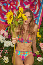 Załaduj obraz do przeglądarki galerii, Image 07: Rio De Sol Zestaw Bikini Set Tulip-Garden Halter-Cos Rio-Cos
