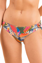 Załaduj obraz do przeglądarki galerii, Gallery: Rio De Sol Figi Bikini Bottom Jungle Madrid
