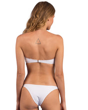 Załaduj obraz do przeglądarki galerii, Image 07: Rio De Sol Zestaw Bikini Set Bora-White Bandeau-Joy Leblon
