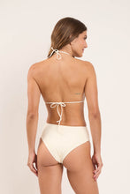 Załaduj obraz do przeglądarki galerii, Model Back: Rio De Sol Figi Bikini Bottom Off-White Hotpants
