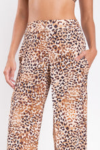 Załaduj obraz do przeglądarki galerii, Leopard Wide Pants
