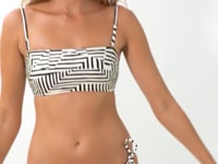 Załaduj i odtwarzaj film w przeglądarce Gallery, Video: Rio De Sol Top Bikini Top Collage Bandeau-Reto
