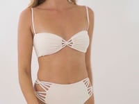 Załaduj i odtwarzaj film w przeglądarce Gallery, Video: Rio De Sol Zestaw Bikini Set Malibu-Natural Bandeau-Iris High-Waist-Spin-Iris
