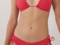 Załaduj i odtwarzaj film w przeglądarce Gallery, Video: Rio De Sol Figi Bikini Bottom Matte-Red Madrid
