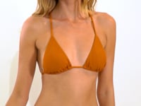 Załaduj i odtwarzaj film w przeglądarce Gallery, Video: Rio De Sol Top Bikini Top Ferrugo Tri-Aya
