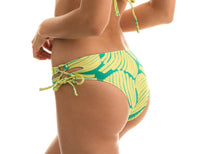 Załaduj obraz do przeglądarki galerii, Image 07: Rio De Sol Figi Bikini Bottom Banana Yellow Balconet
