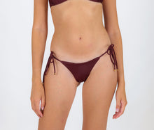 Załaduj obraz do przeglądarki galerii, Gallery: Rio De Sol Figi Bikini Bottom Barolo Cheeky-Rope
