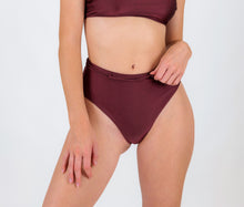Załaduj obraz do przeglądarki galerii, Gallery: Rio De Sol Figi Bikini Bottom Barolo Hotpants
