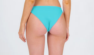Model Back: Rio De Sol Figi Bikini Bottom Breeze Essential-Comfy