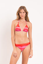 Załaduj obraz do przeglądarki galerii, Model Front: Rio De Sol Figi Bikini Bottom Cher Essential-Comfy
