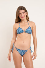 Załaduj obraz do przeglądarki galerii, Model Front: Rio De Sol Figi Bikini Bottom Chuva Frufru
