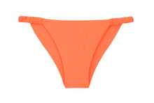 Załaduj obraz do przeglądarki galerii, Product Front: Rio De Sol Figi Bikini Bottom Dende Cheeky-Crispy
