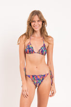 Załaduj obraz do przeglądarki galerii, Model Front: Rio De Sol Figi Bikini Bottom Euphoria Frufru
