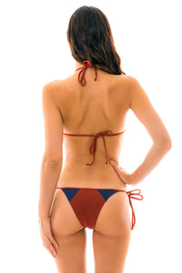 Model Back: Rio De Sol Figi Bikini Bottom Liquor Recorte Tri