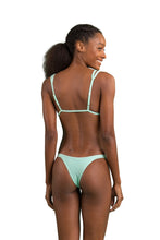 Załaduj obraz do przeglądarki galerii, Model Back: Rio De Sol Figi Bikini Bottom Malibu-Menta Rio-Duo
