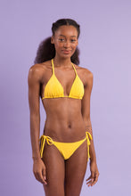 Załaduj obraz do przeglądarki galerii, Image 12: Rio De Sol Figi Bikini Bottom Malibu-Yellow Cheeky-Tie

