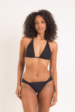 Załaduj obraz do przeglądarki galerii, Model Front: Rio De Sol Figi Bikini Bottom Nero Mel-Comfy
