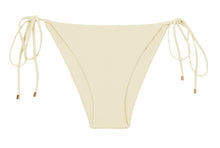 Załaduj obraz do przeglądarki galerii, Product Front: Rio De Sol Figi Bikini Bottom Off-White Lacinho
