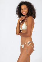 Załaduj obraz do przeglądarki galerii, Image 04: Rio De Sol Figi Bikini Bottom Off-White Lacinho
