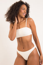 Załaduj obraz do przeglądarki galerii, Image 11: Rio De Sol Figi Bikini Bottom Off-White Nice-Fio
