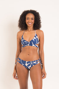 Model Front: Rio De Sol Figi Bikini Bottom Pottery Madrid