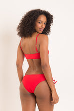 Załaduj obraz do przeglądarki galerii, Model Back: Rio De Sol Figi Bikini Bottom Rouge Madrid
