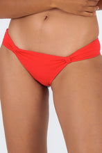 Załaduj obraz do przeglądarki galerii, Gallery: Rio De Sol Figi Bikini Bottom Rouge Mel
