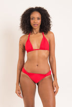 Załaduj obraz do przeglądarki galerii, Model Front: Rio De Sol Figi Bikini Bottom Rouge Mel-Comfy
