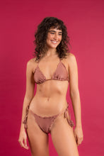 Załaduj obraz do przeglądarki galerii, Image 09: Rio De Sol Figi Bikini Bottom Shimmer-Copper Frufru-Fio
