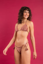 Załaduj obraz do przeglądarki galerii, Image 10: Rio De Sol Figi Bikini Bottom Shimmer-Copper Frufru-Fio
