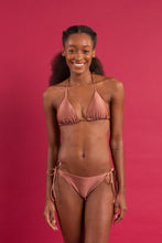 Załaduj obraz do przeglądarki galerii, Image 11: Rio De Sol Figi Bikini Bottom Shimmer-Copper Ibiza-Comfy
