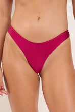 Załaduj obraz do przeglądarki galerii, Gallery: Rio De Sol Figi Bikini Bottom Shimmer-Desejo Essential
