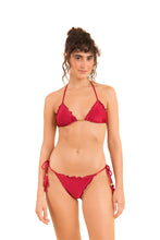 Załaduj obraz do przeglądarki galerii, Model Front: Rio De Sol Figi Bikini Bottom Shimmer-Divino Frufru-Fio
