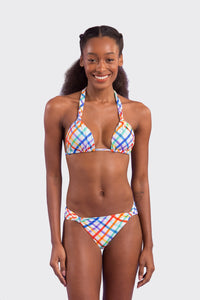 Model Front: Rio De Sol Figi Bikini Bottom Square Mel