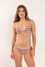 Załaduj obraz do przeglądarki galerii, Model Front: Rio De Sol Figi Bikini Bottom Supercolor Ibiza-Comfy
