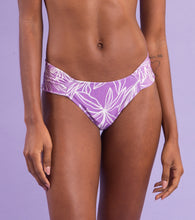 Załaduj obraz do przeglądarki galerii, Image 13: Rio De Sol Figi Bikini Bottom Trail-Purple Baobi-Cheeky
