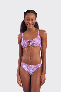 Model Front: Rio De Sol Figi Bikini Bottom Trail-Purple Essential-Comfy
