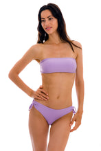 Załaduj obraz do przeglądarki galerii, Model Front: Rio De Sol Figi Bikini Bottom Uv-Harmonia Madrid
