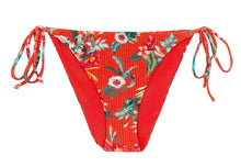 Załaduj obraz do przeglądarki galerii, Product Front: Rio De Sol Figi Bikini Bottom Wildflowers Ibiza-Comfy
