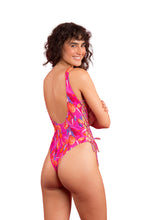 Załaduj obraz do przeglądarki galerii, Model Back: Rio De Sol Kostium Jednoczęściowy Flavors Zoe
