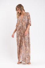 Załaduj obraz do przeglądarki galerii, Image 06: Rio De Sol Sukienka Plażowa Leopard Long Dress
