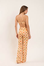 Załaduj obraz do przeglądarki galerii, Model Back: Rio De Sol Spodnie Plażowe Mosaico Pants Lana
