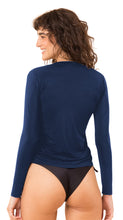 Załaduj obraz do przeglądarki galerii, Image 06: Rio De Sol Top Bikini Navy Rash-Guard
