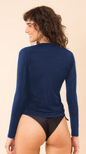 Załaduj obraz do przeglądarki galerii, Image 09: Rio De Sol Top Bikini Navy Rash-Guard
