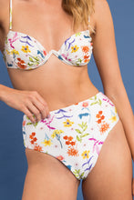 Załaduj obraz do przeglądarki galerii, Image 09: Rio De Sol Zestaw Bikini Set Countryside Kyra Hotpants

