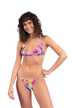 Załaduj obraz do przeglądarki galerii, Model Front: Rio De Sol Zestaw Bikini Set Dreams Tri-Fixo Cheeky-Fixa
